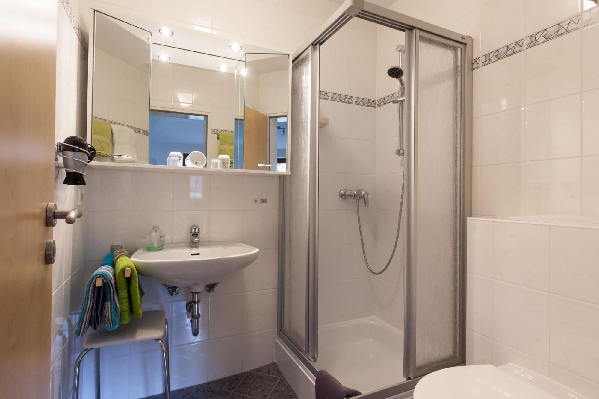 Haus Alexandra Inkl Meinecard Plus วิลลิงเงิน ภายนอก รูปภาพ