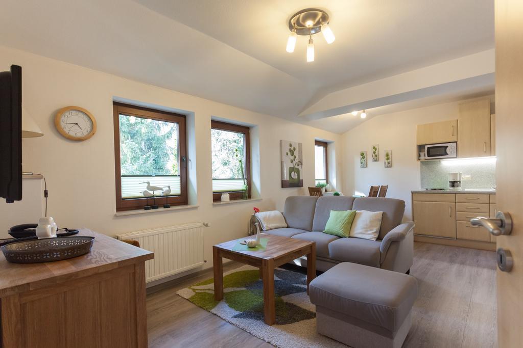 Haus Alexandra Inkl Meinecard Plus วิลลิงเงิน ภายนอก รูปภาพ